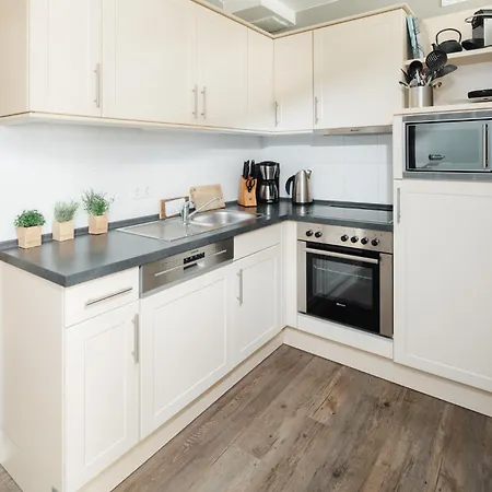 Appartement Strandzeit 10 *